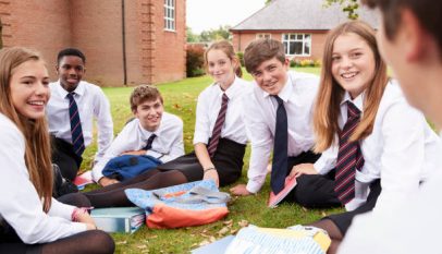 kelebihan dan kekurangan SMA swasta